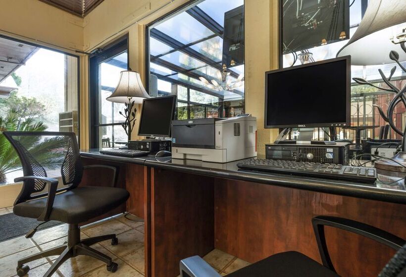 酒店 Best Western Plus Placerville Inn