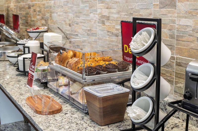 ホテル Best Western Plus Raleigh Crabtree Valley