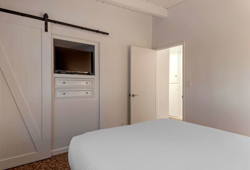 בית מלון כפרי Best Western Plus Santa Barbara