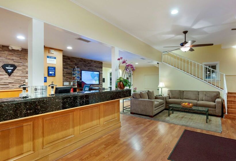 בית מלון כפרי Best Western Plus Santa Barbara