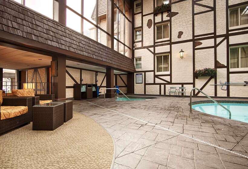 호텔 Best Western Plus The Normandy Inn & Suites