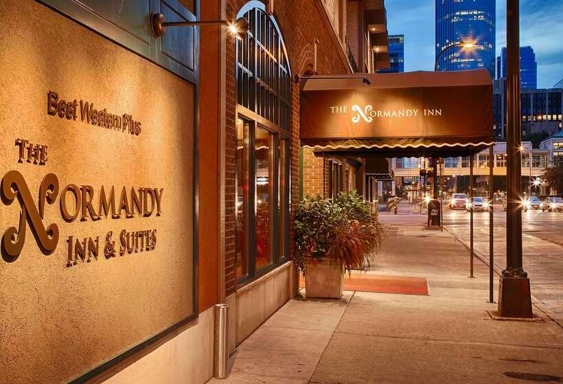 호텔 Best Western Plus The Normandy Inn & Suites