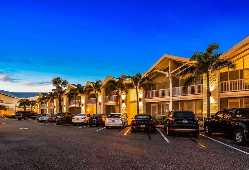 ホテル Best Western Plus Yacht Harbor Inn