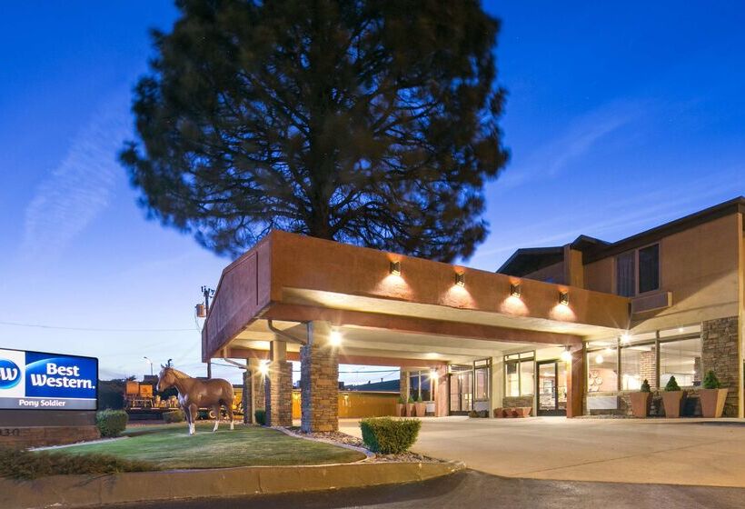 هتل Best Western Pony Soldier Inn & Suites