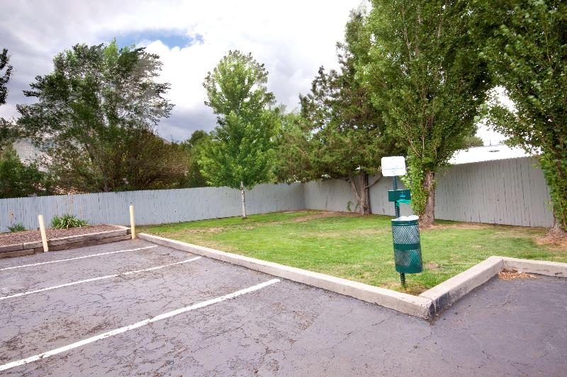 هتل Best Western Pony Soldier Inn & Suites