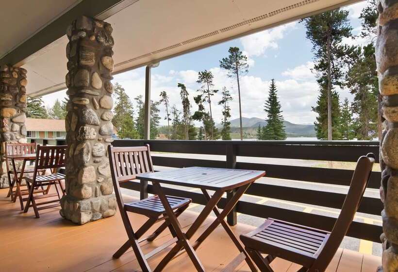 호텔 Best Western Ptarmigan Lodge