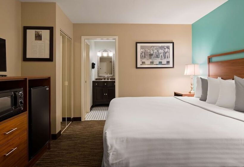 هتل Best Western Route 66 Rail Haven