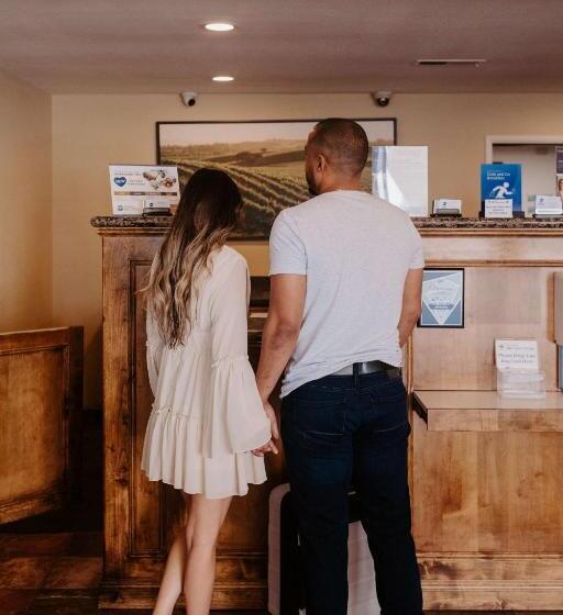 בית מלון כפרי Best Western Sonoma Winegrower's Inn