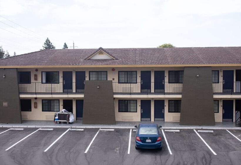 בית מלון כפרי Best Western Sonoma Winegrower's Inn