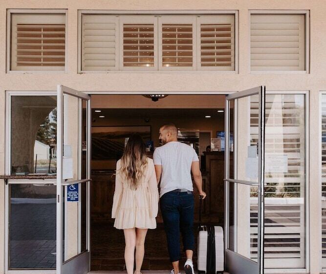 בית מלון כפרי Best Western Sonoma Winegrower's Inn