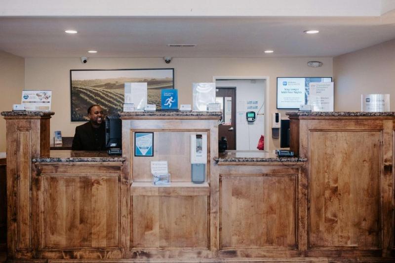 Отель Best Western Sonoma Winegrower's Inn