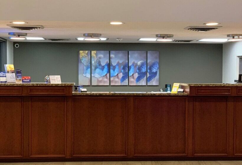 בית מלון כפרי Best Western Tallahasseedowntown Inn And Suites