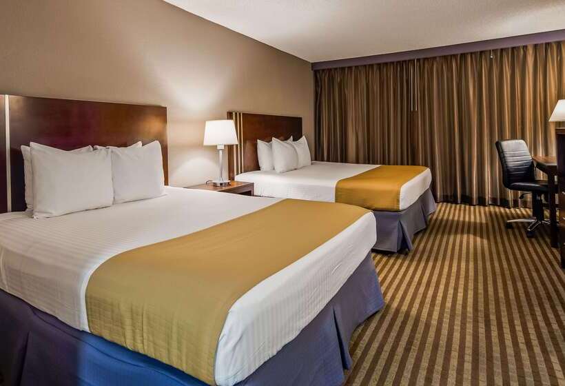 هتل Best Western Yacht Harbor