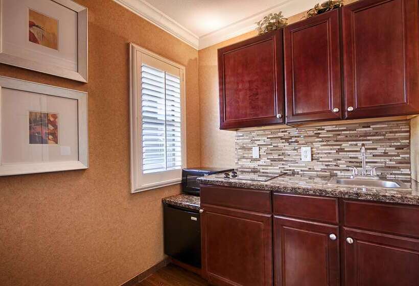 Best Western Yuma Mall Hotel & Suites