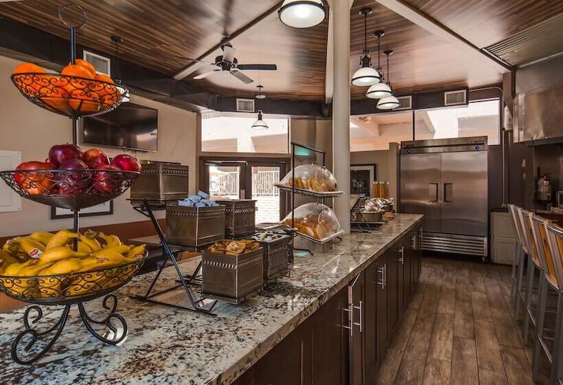 Best Western Yuma Mall Hotel & Suites