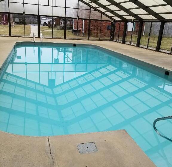 فندق Bestway Inn   Madison