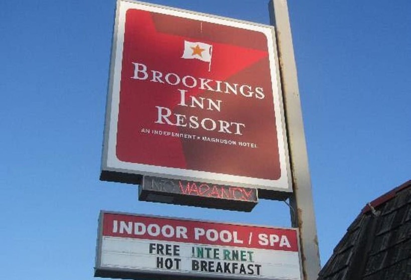 فندق Brookings Inn Resort