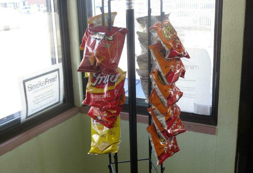 هتل Budget Inn Express Bismarck