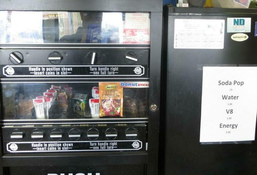 هتل Budget Inn Express Bismarck