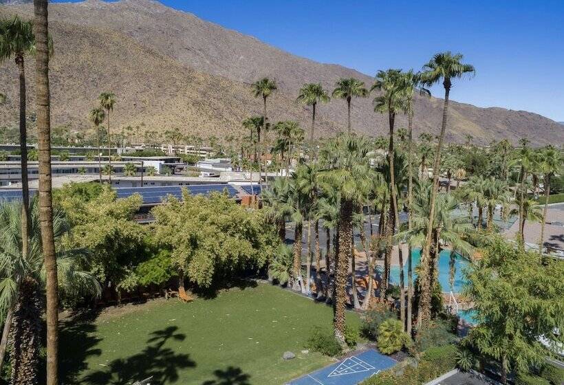 ホテル Caliente Tropics