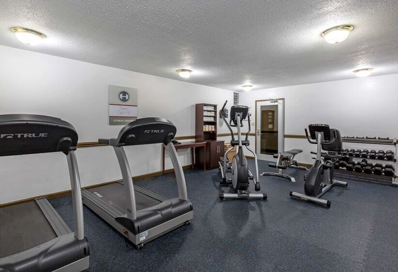 호텔 Clarion Inn Falls Church-Arlington