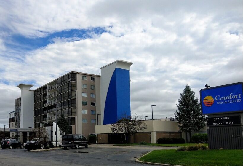 فندق Comfort Inn & Suites Rochelle   Dekalb