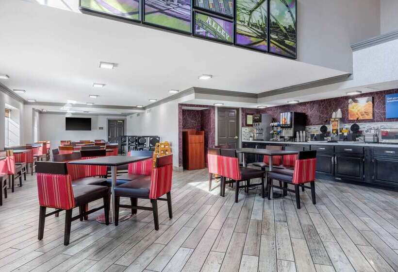 فندق Comfort Inn & Suites Nashville Near Tanger Outlets I 24 Antioch