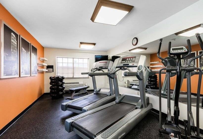 فندق Comfort Inn & Suites Nashville Near Tanger Outlets I 24 Antioch