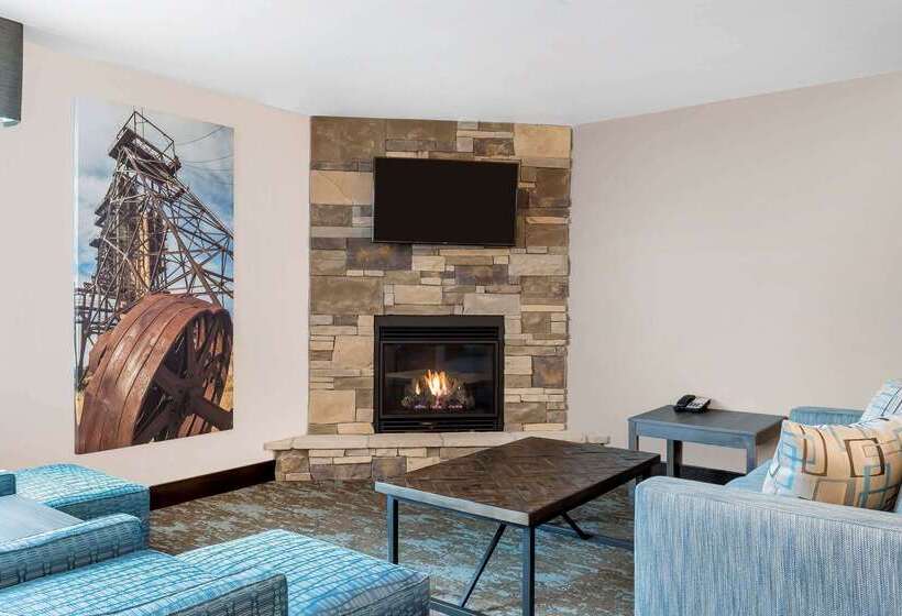 Copper King Convention Center, Ascend Hotel Collection