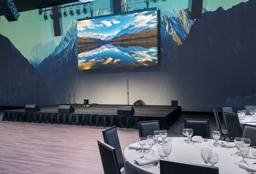 Copper King Convention Center, Ascend Hotel Collection