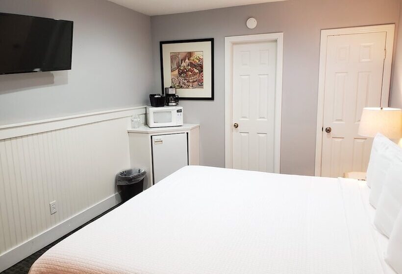 호텔 Coronado Island Inn