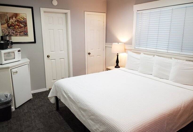 호텔 Coronado Island Inn