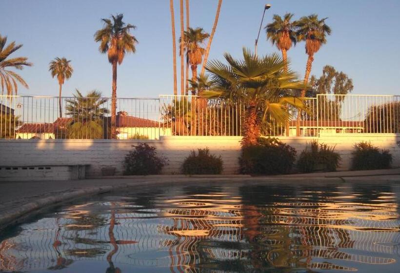 Coronado Motor Hotel, A Travelodge By Wyndham