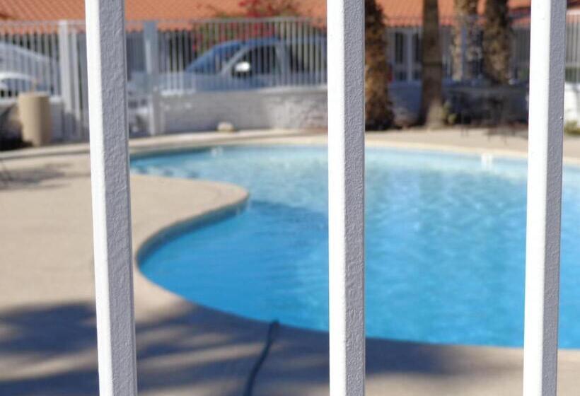 Coronado Motor Hotel, A Travelodge By Wyndham