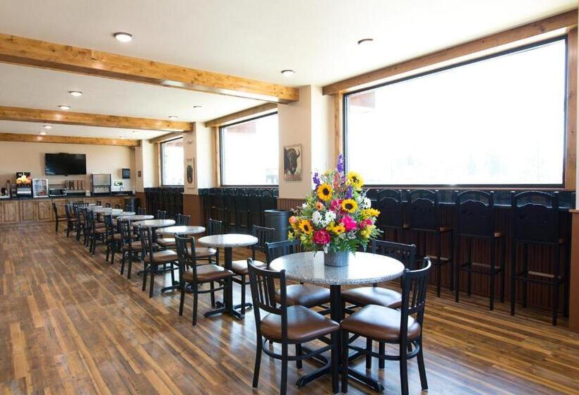 فندق Crosswinds Inn