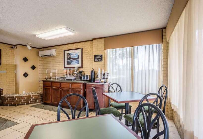 فندق Days Inn By Wyndham Batesville Ar