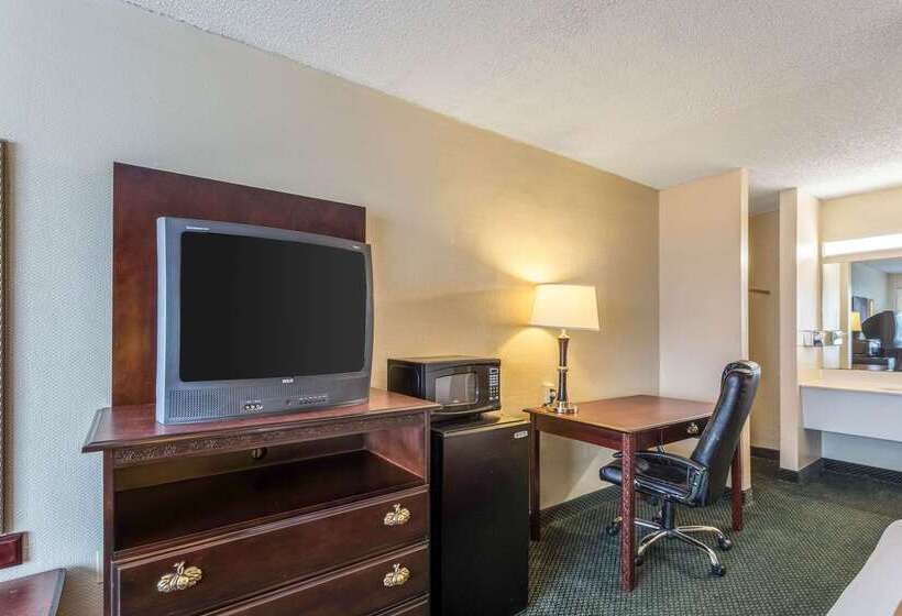 فندق Days Inn By Wyndham Batesville Ar