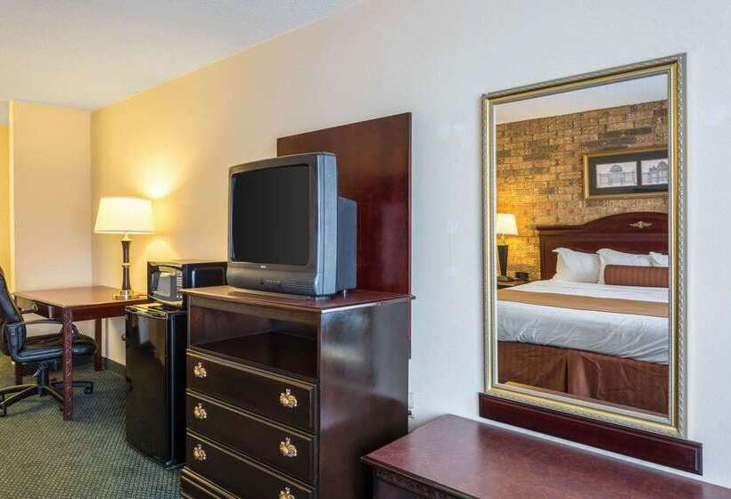 فندق Days Inn By Wyndham Batesville Ar