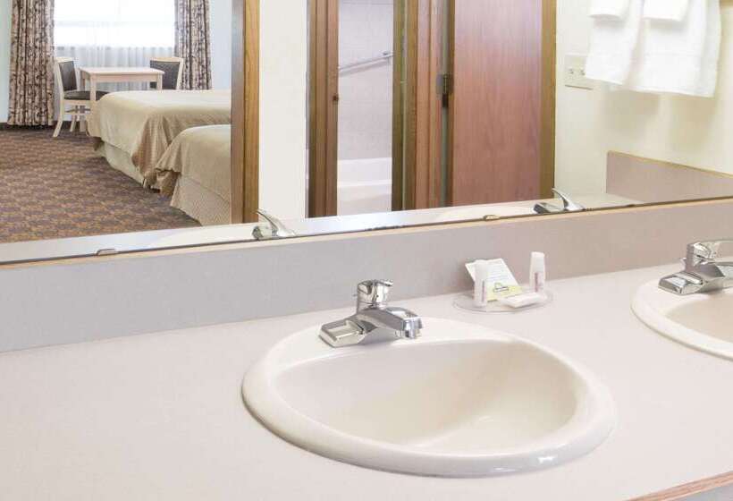 ホテル Days Inn By Wyndham Black Bear