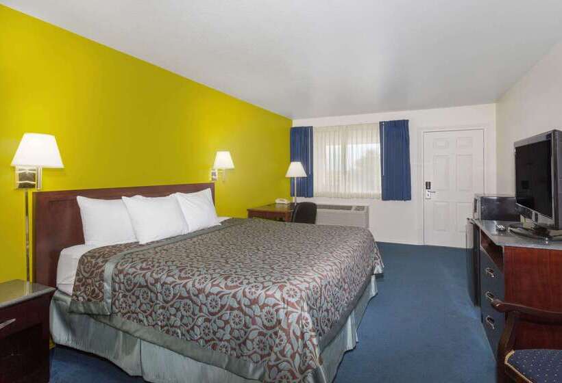 فندق Days Inn By Wyndham Delta