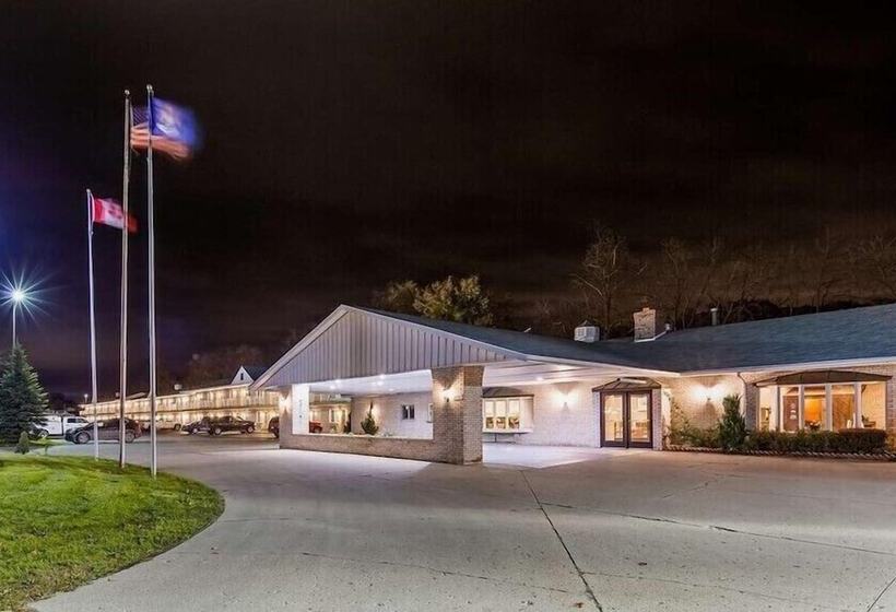 בית מלון כפרי Days Inn By Wyndham Whitmore Lake