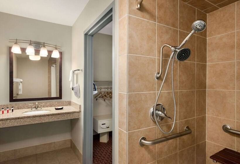 בית מלון כפרי Days Inn By Wyndham Whitmore Lake