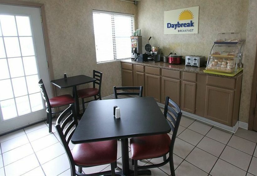 Kansas City-Worlds of Fun Hotel