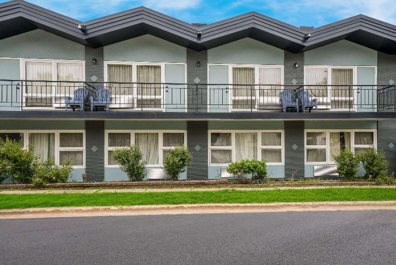 فندق Clarion Pointe Rhinelander Downtown