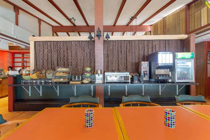 فندق Clarion Pointe Rhinelander Downtown