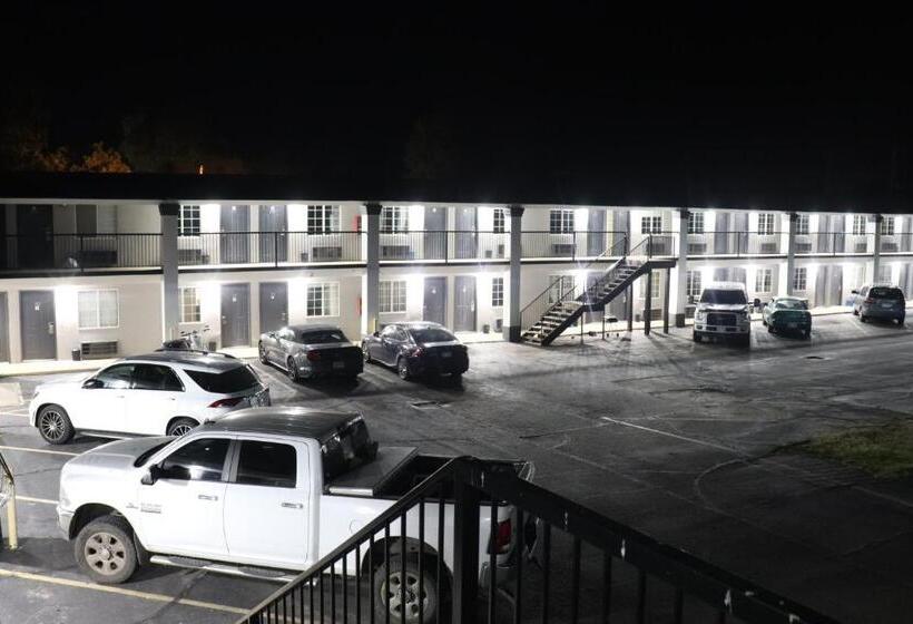 호텔 Deluxe Inn Miami Ok