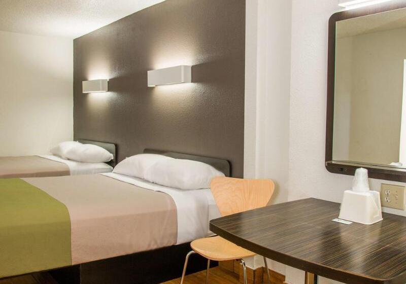 בית מלון כפרי Deluxe Inn San Antonio