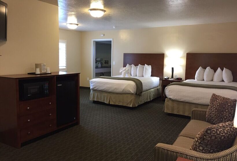 فندق Dinosaur Inn & Suites