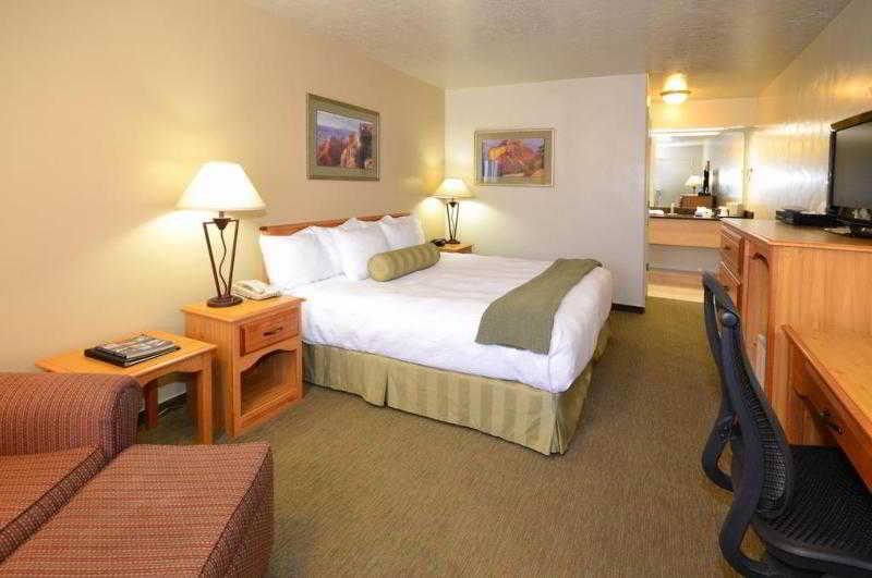 فندق Dinosaur Inn & Suites