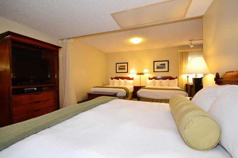 فندق Dinosaur Inn & Suites